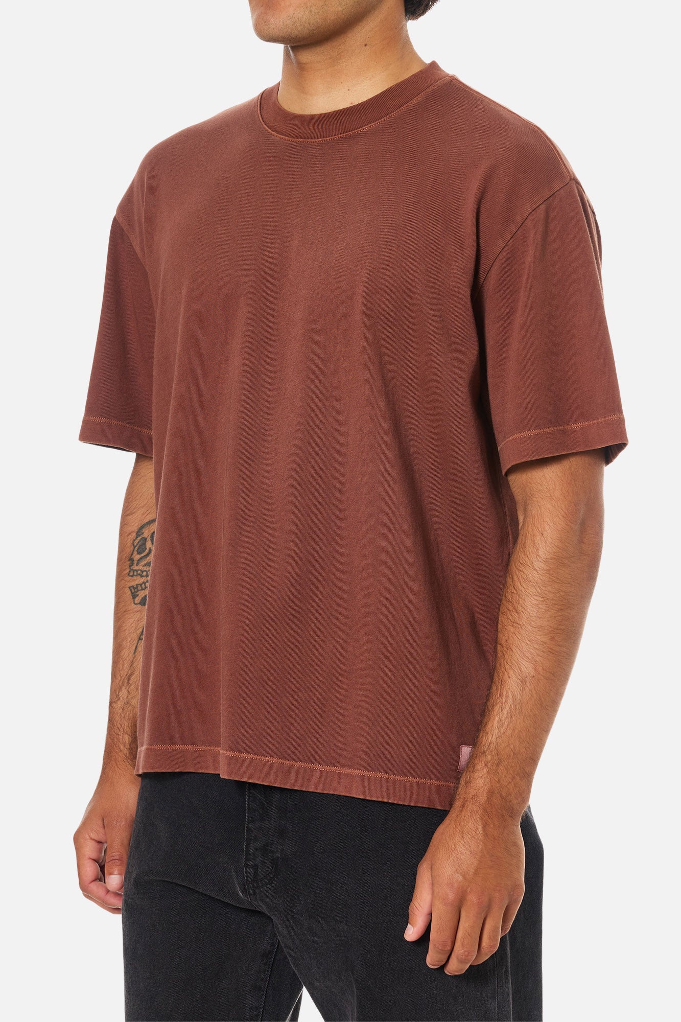 BOX FIT HERITAGE TEE - Image 24