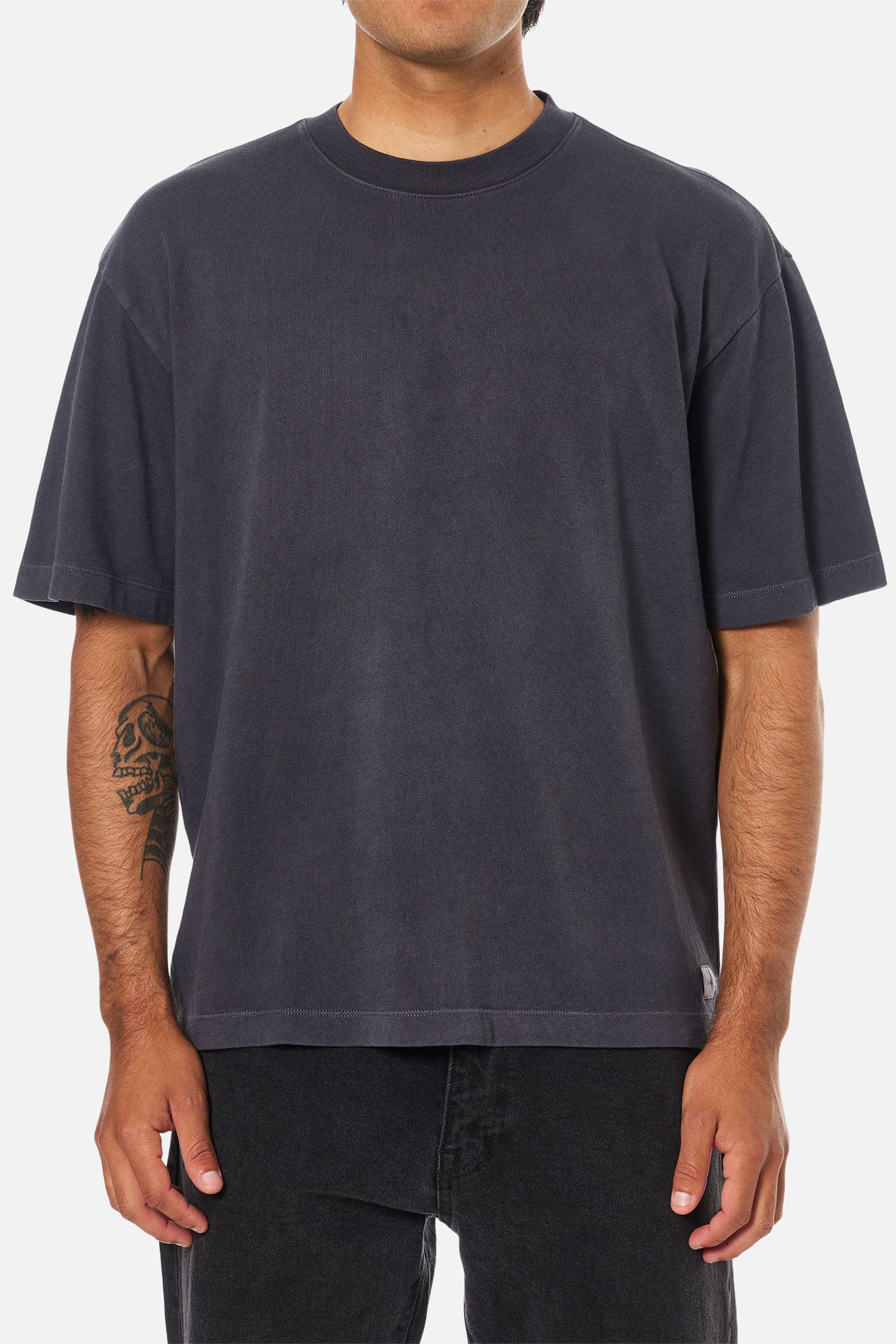 BOX FIT HERITAGE TEE - Image 28