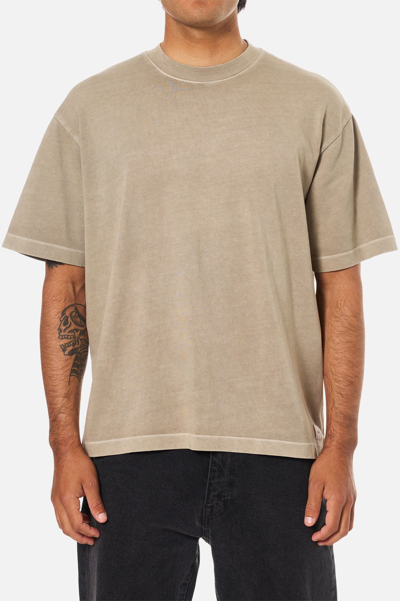 BOX FIT HERITAGE TEE - Image 36