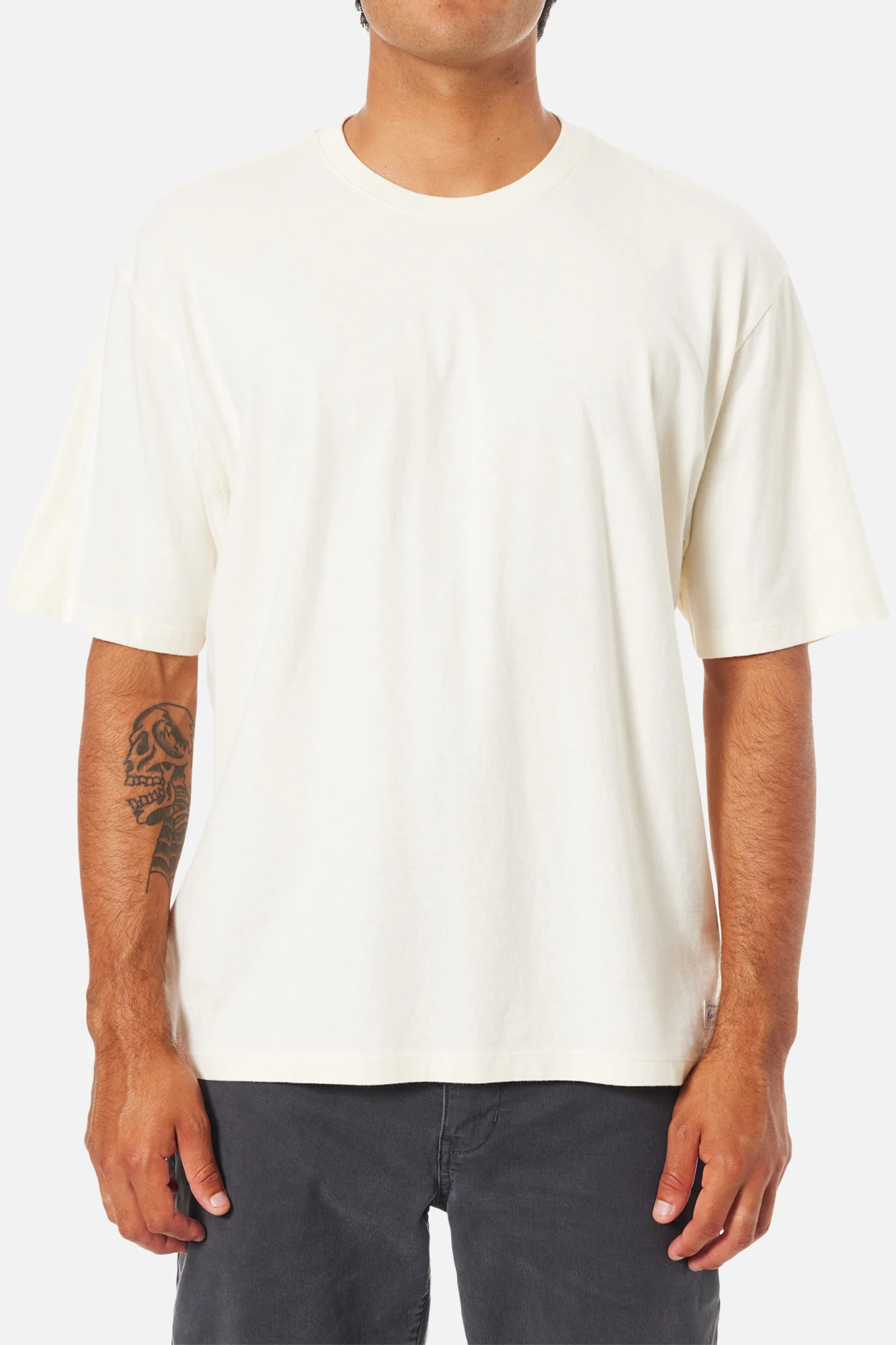 BOX FIT HERITAGE TEE - Image 44