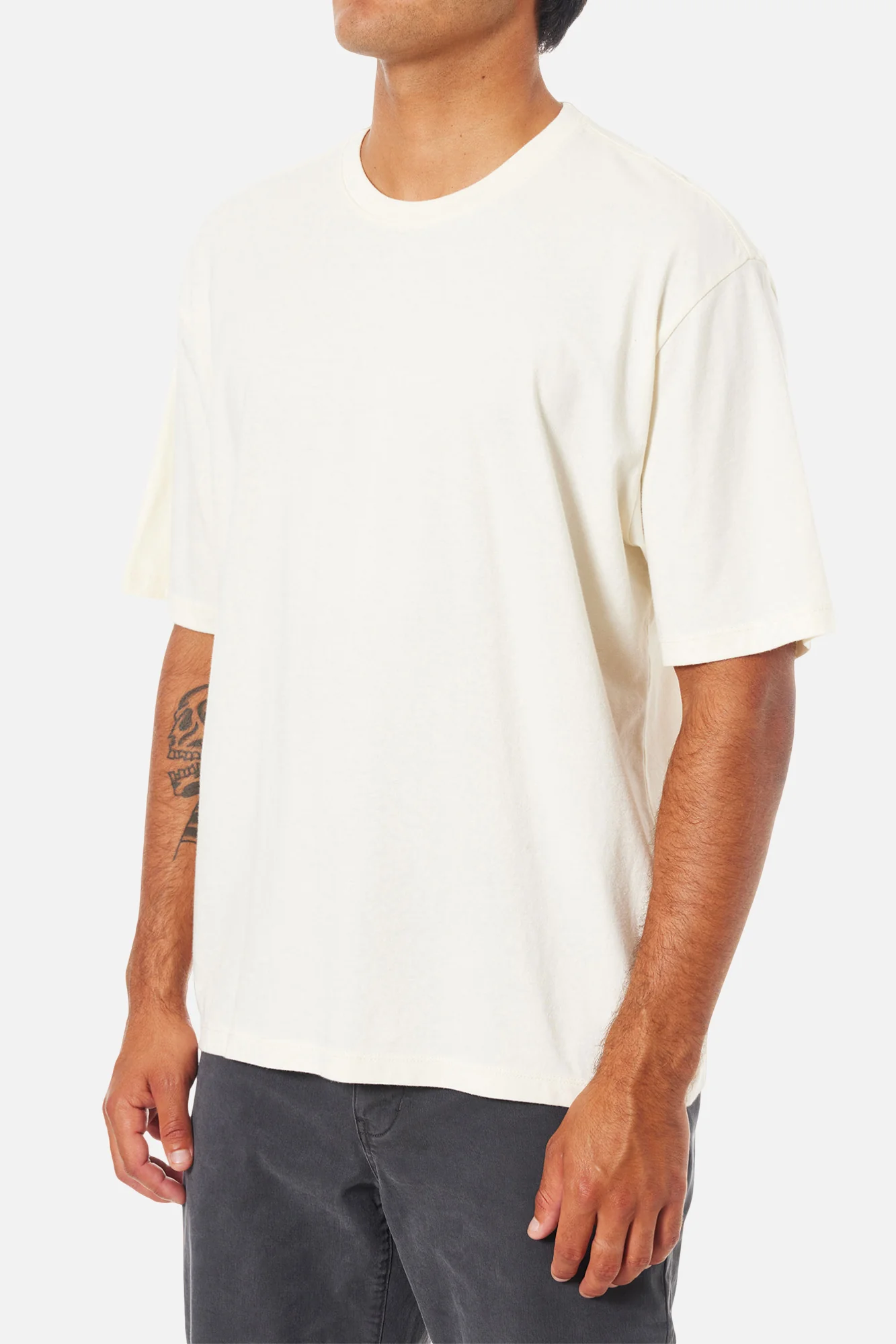 BOX FIT HERITAGE TEE - Image 45
