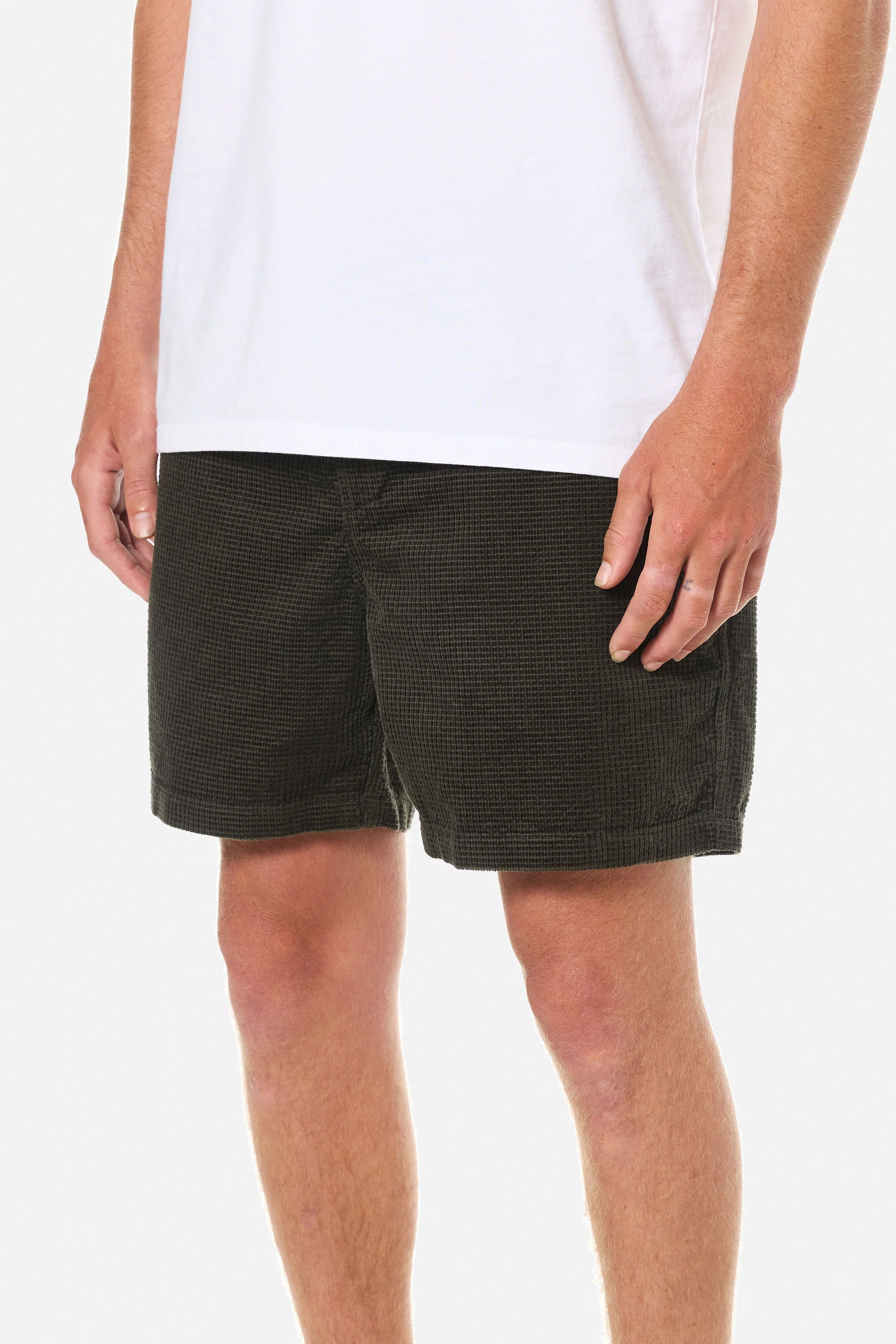 WARD SHORT - Image 11